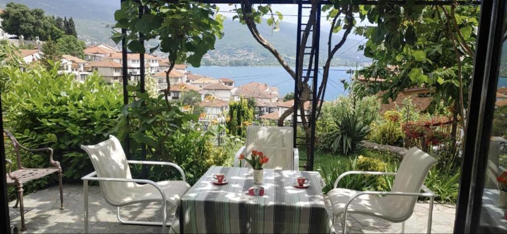 Tito'S Place Ohrid Kültér fotó